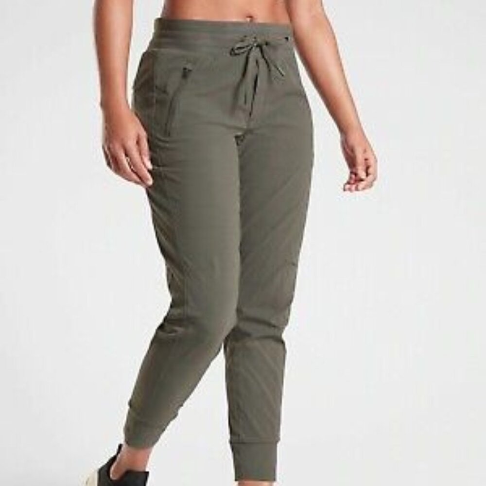Athleta Trekkie North Joggers Dark Gray